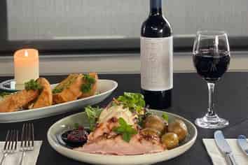 Bar - Café - Restaurant - $30k P/wk