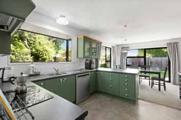 22 Colchester Place, Templeton