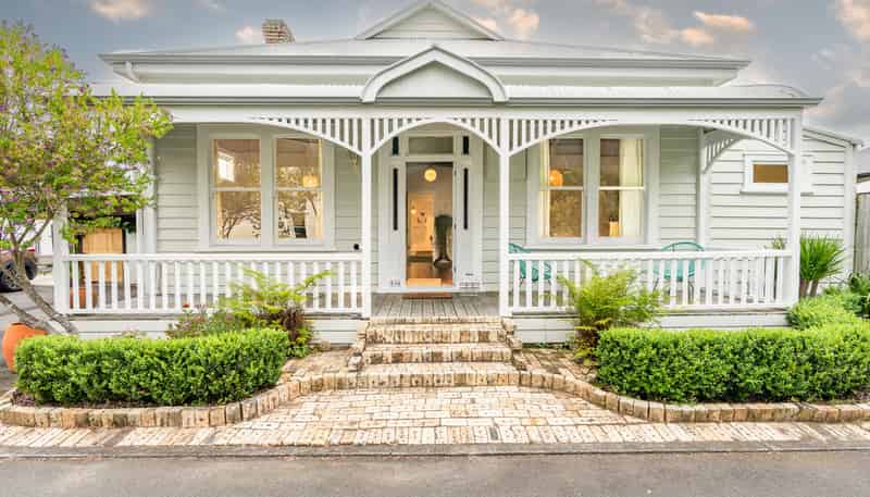 536 Grey Street, Hamilton East