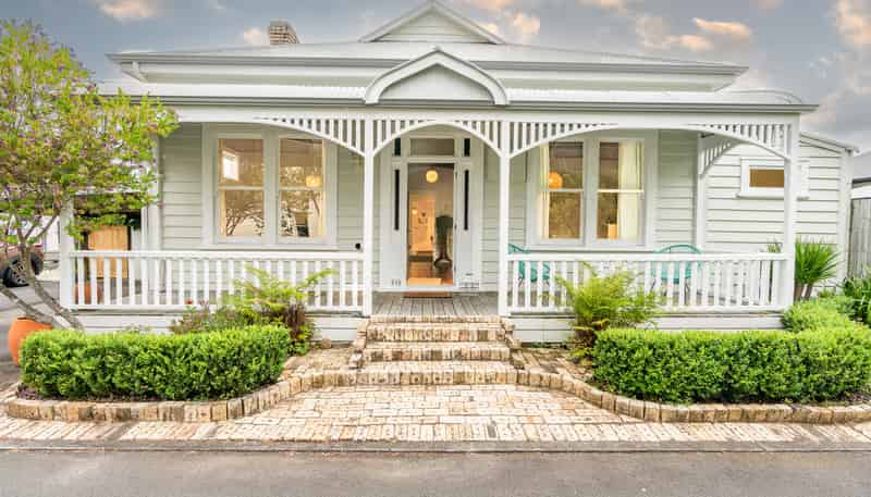 536 Grey Street, Hamilton East