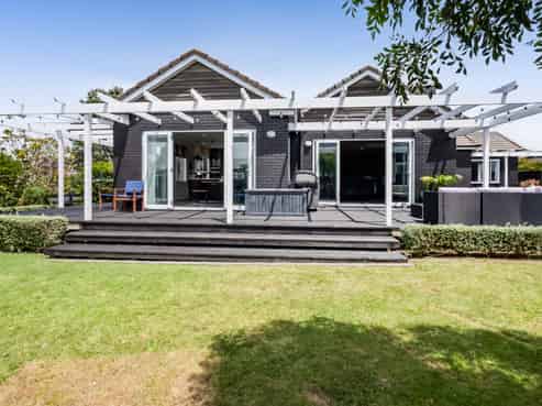 20 Maple Crescent, Whalers Gate