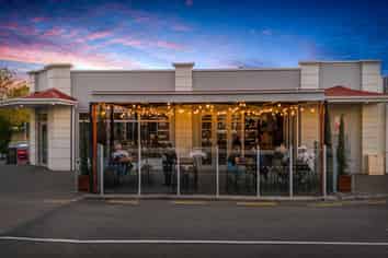 Owner Profits $390K+ Hospo Powerhouse!