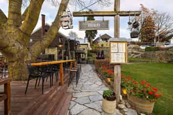 Motivated Sale: Iconic Hospitality Venue