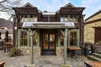 Motivated Sale: Iconic Hospitality Venue