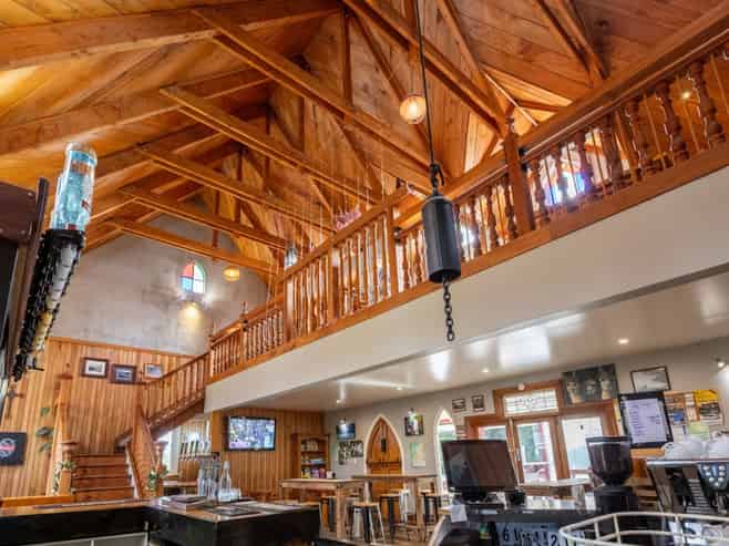 Manapouri’s only bar - rising revenue + $115k Prof