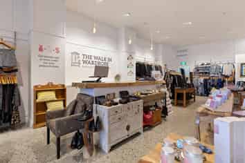 The Walk in Wardrobe, QT – Stylish & Sustainable