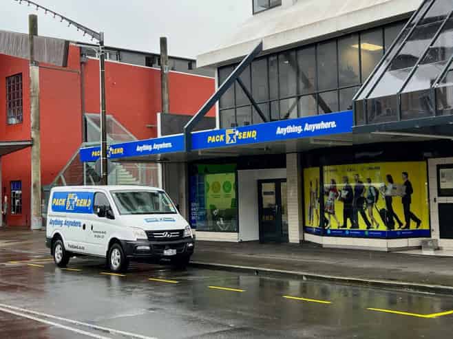 Motivated Vendors -Pack & Send- A Proven Franchise