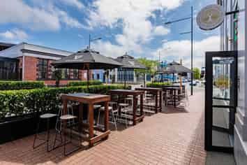 Rosie O’Grady’s: Premier Irish Pub