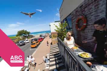 Café & Bar – Premium Location – $400k+ Returns