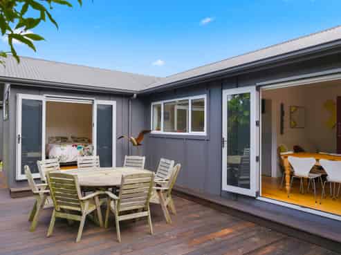 38 Dixie Street, Te Horo Beach