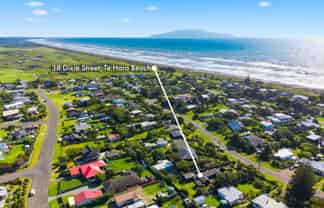 38 Dixie Street, Te Horo Beach