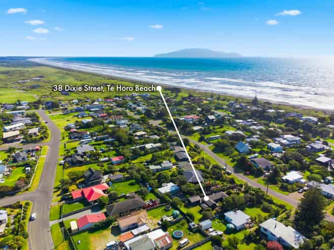 38 Dixie Street, Te Horo Beach