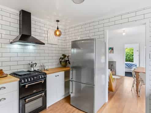 38 Dixie Street, Te Horo Beach