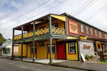 Empire Hotel, Ross-Owners Accommodation + Freehold