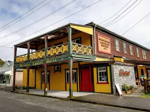 Empire Hotel, Ross-Owners Accommodation + Freehold