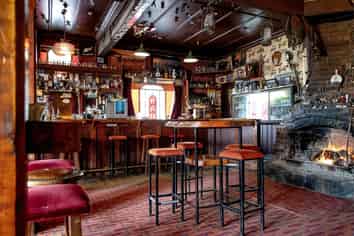 Empire Hotel, Ross-Owners Accommodation + Freehold