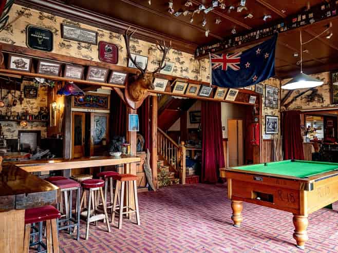 Empire Hotel, Ross-Owners Accommodation + Freehold