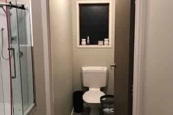 33A Commissariat Road, Mount Wellington