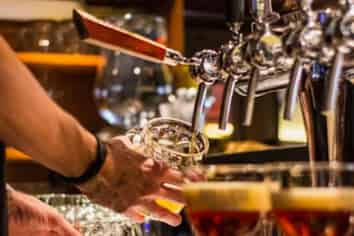 Cafe, Bar & Restaurant – Prime CBD Location