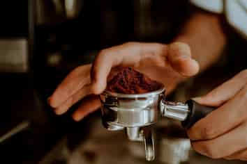 Attractive Monday to Friday Cafe