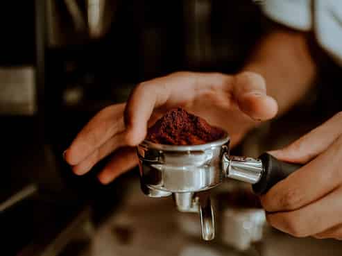 Attractive Monday to Friday Cafe