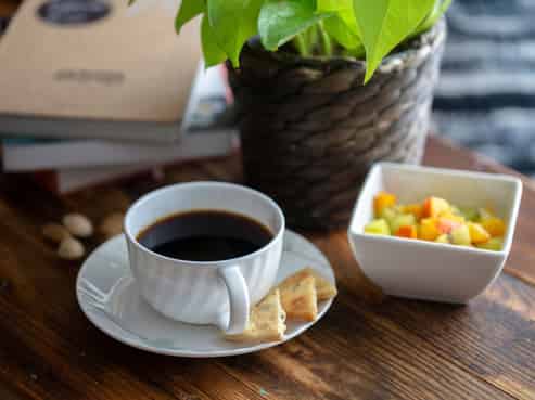 Attractive Monday to Friday Cafe