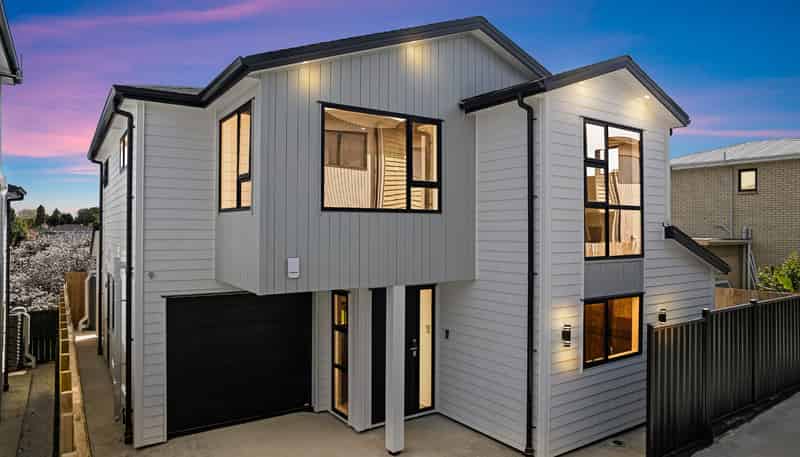 26A Russell Road, Manurewa