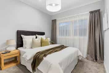 111 Kiwi Road, Point Chevalier