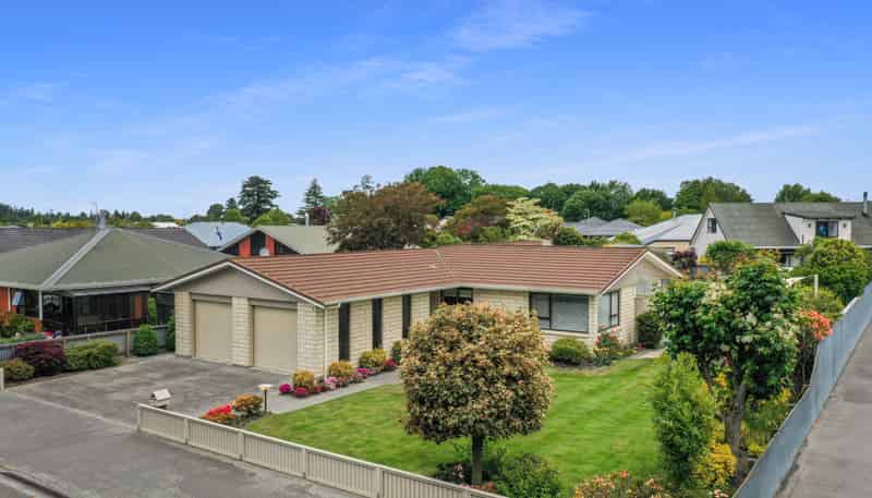 157 Middle Road, Allenton