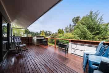 6 Serenity Grove, Maoribank