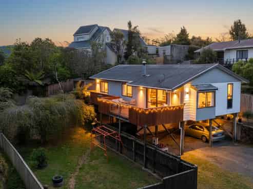 6 Serenity Grove, Maoribank