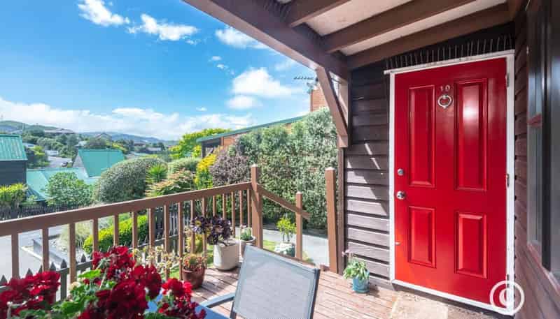 10/33 Halswater Drive, Churton Park