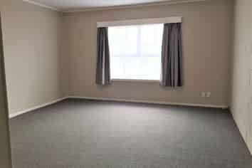 2/5a Moana Street, Frankton