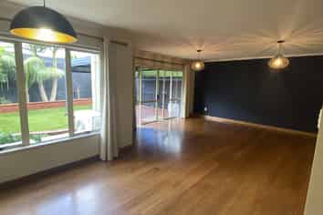 30 Temuka Garden, Blockhouse Bay