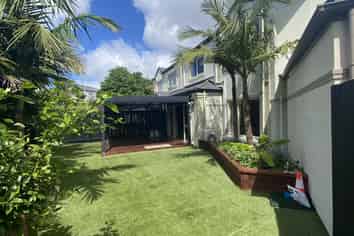 30 Temuka Garden, Blockhouse Bay