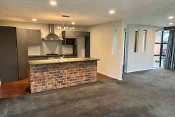 24 Heathridge Place, Lincoln