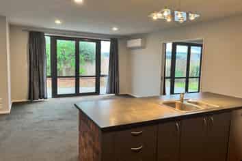 24 Heathridge Place, Lincoln