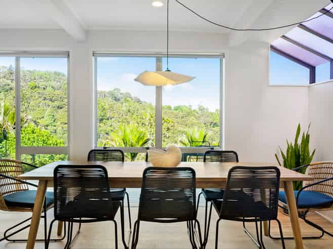 14 Tainui Road, Titirangi