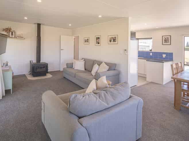 36 Carrick Road, Twyford