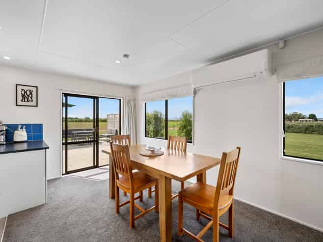 36 Carrick Road, Twyford