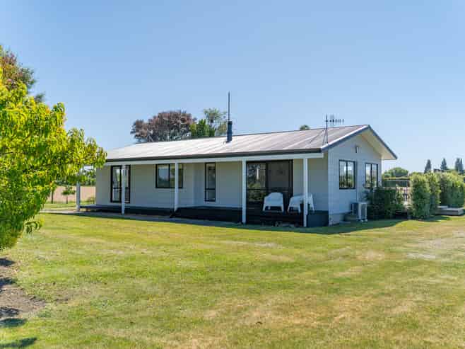 36 Carrick Road, Twyford