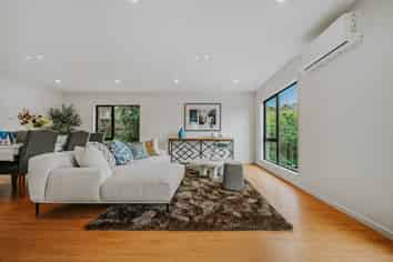 2/69 Balmain Road, Birkenhead