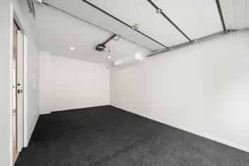 2/69 Balmain Road, Birkenhead