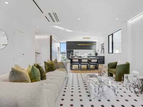 4/4 Tennyson Avenue, Takapuna