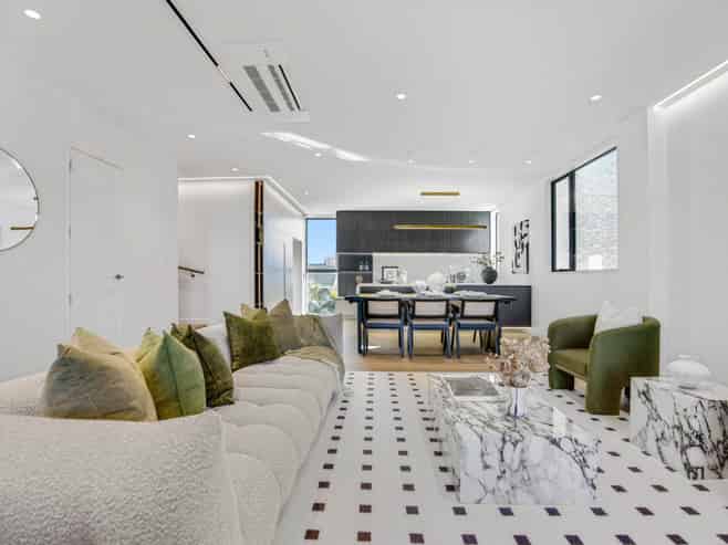 4/4 Tennyson Avenue, Takapuna