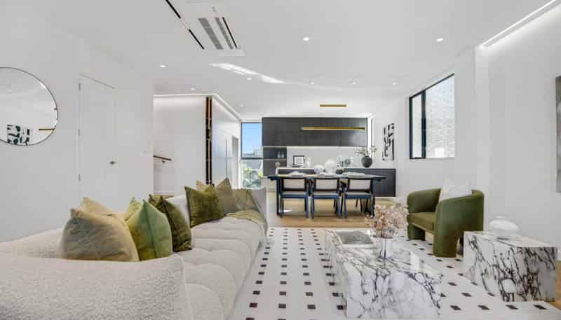 4/4 Tennyson Avenue, Takapuna