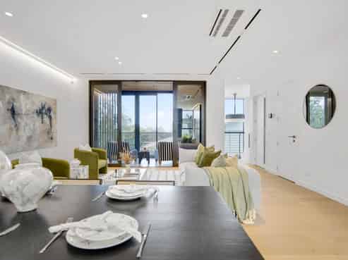 4/4 Tennyson Avenue, Takapuna