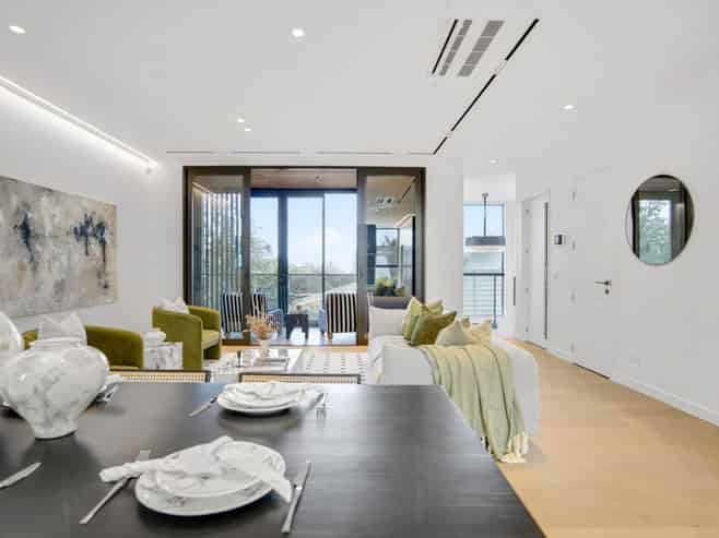 4/4 Tennyson Avenue, Takapuna