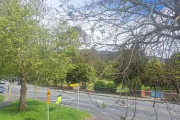 1/200-202 Fergusson Drive , Heretaunga