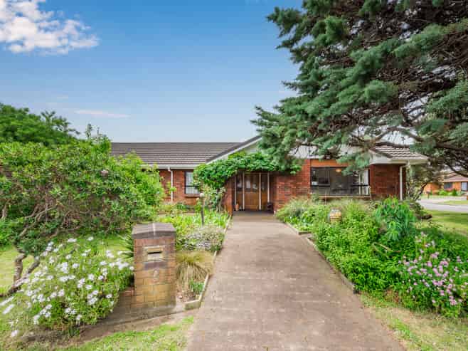 3 The Avenue, Paraparaumu Beach